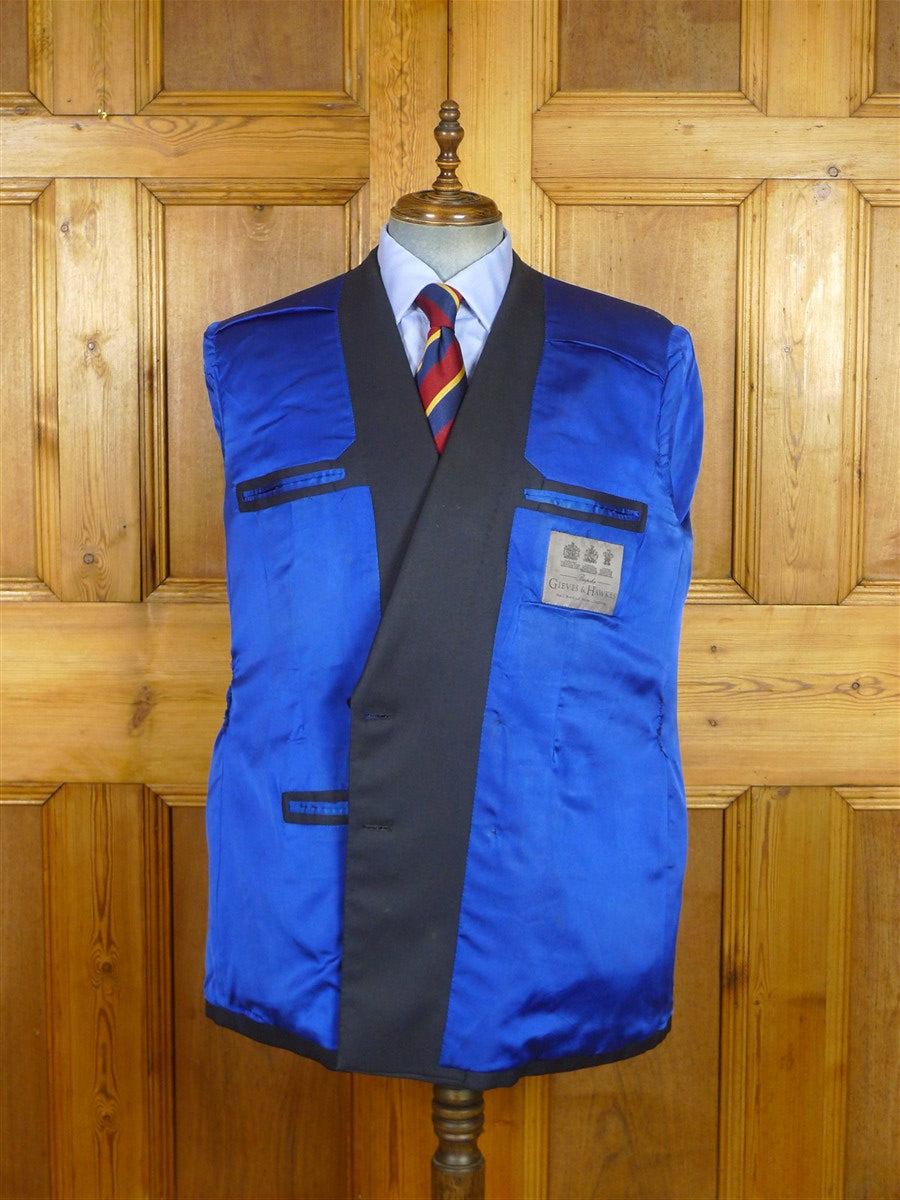 26/1013 gieves & hawkes 2015 savile row bespoke navy blue d/b worsted blazer 46 regular