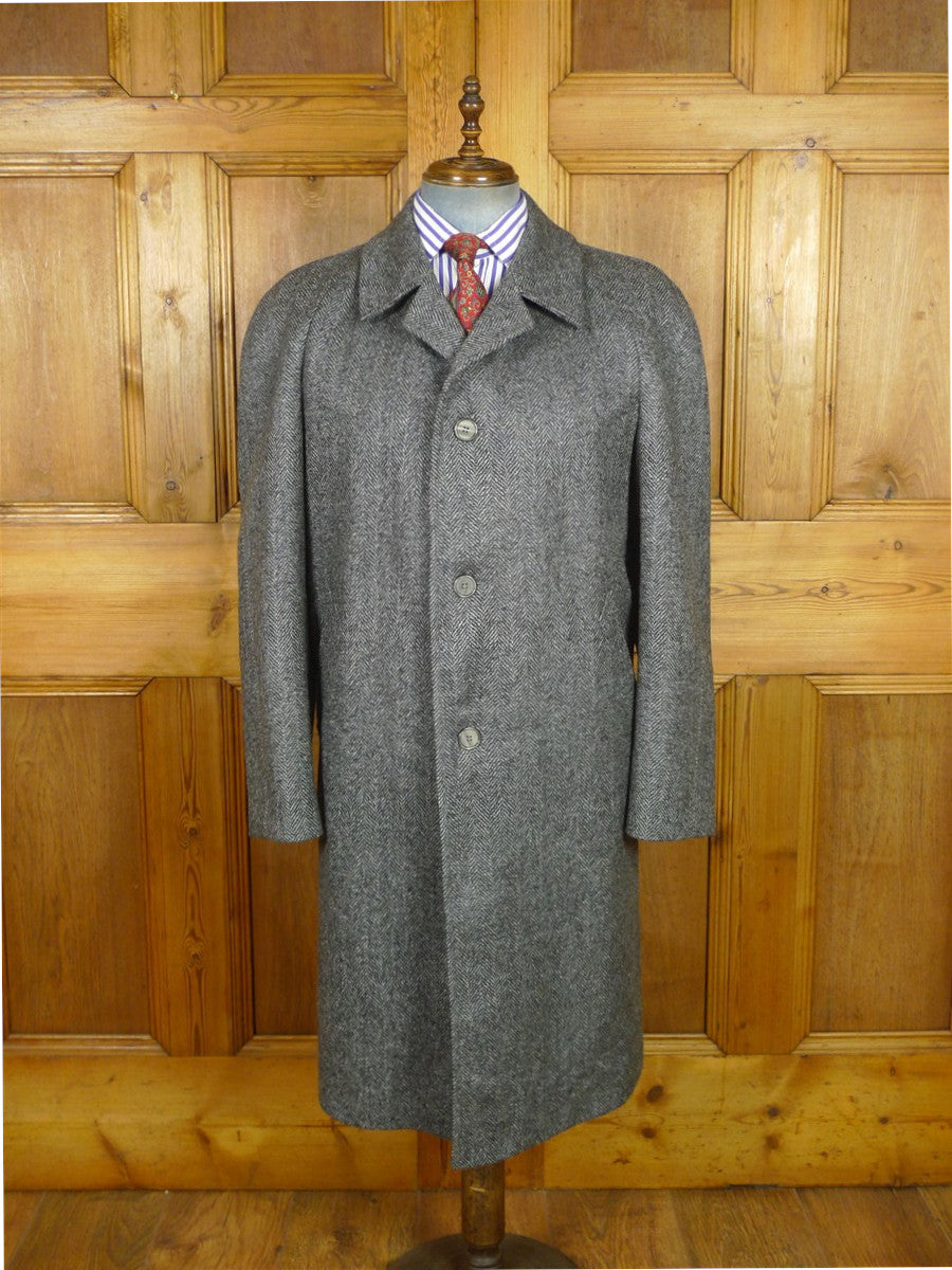 26/1017 immaculate vintage french pure wool grey herringbone tweed ragalan coat overcoat 44-45