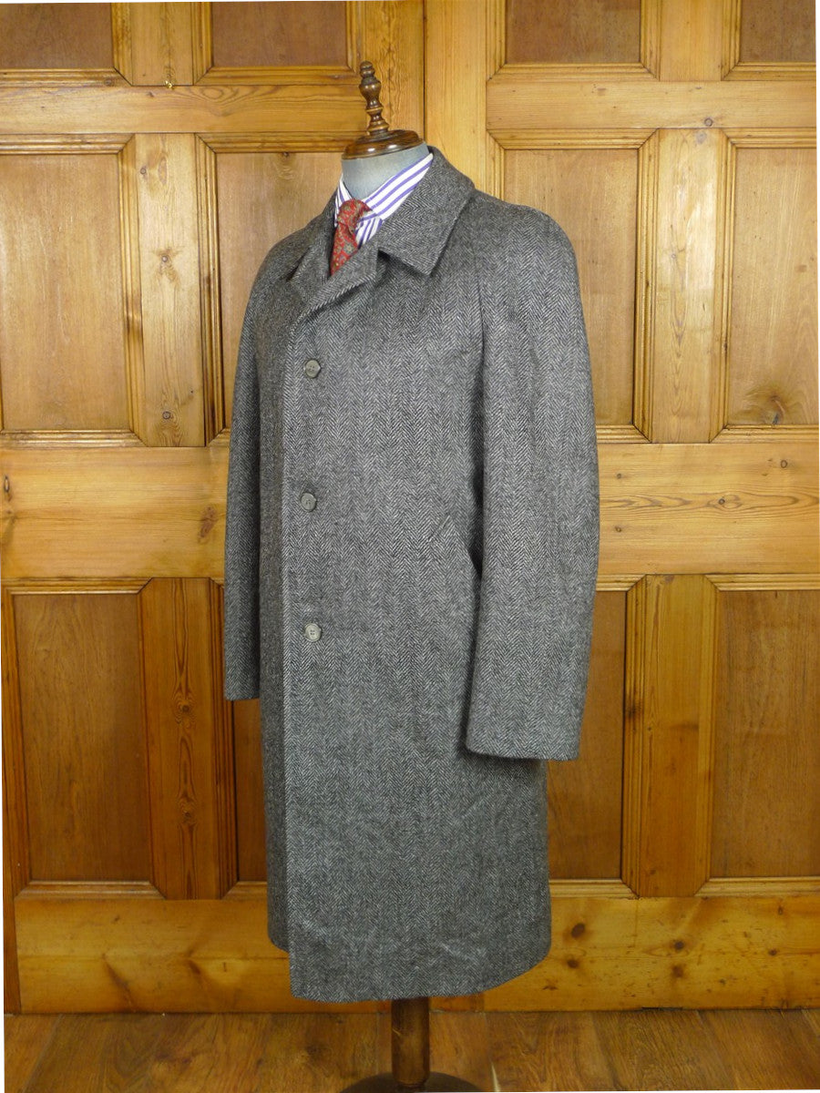 26/1017 immaculate vintage french pure wool grey herringbone tweed ragalan coat overcoat 44-45
