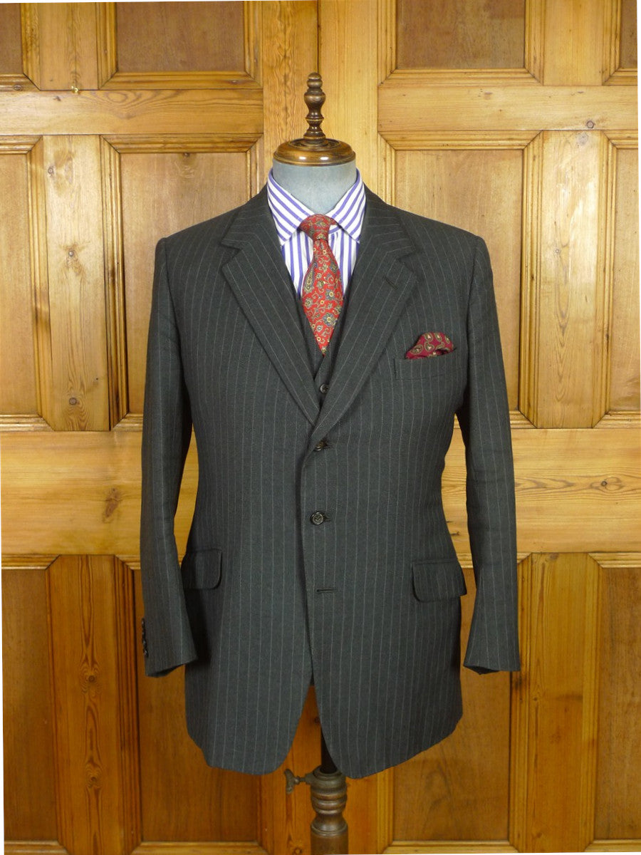 26/1014 vintage 1988 dege & sons savile row bespoke heavyweight grey pin-stripe 3-piece suit 41 regular