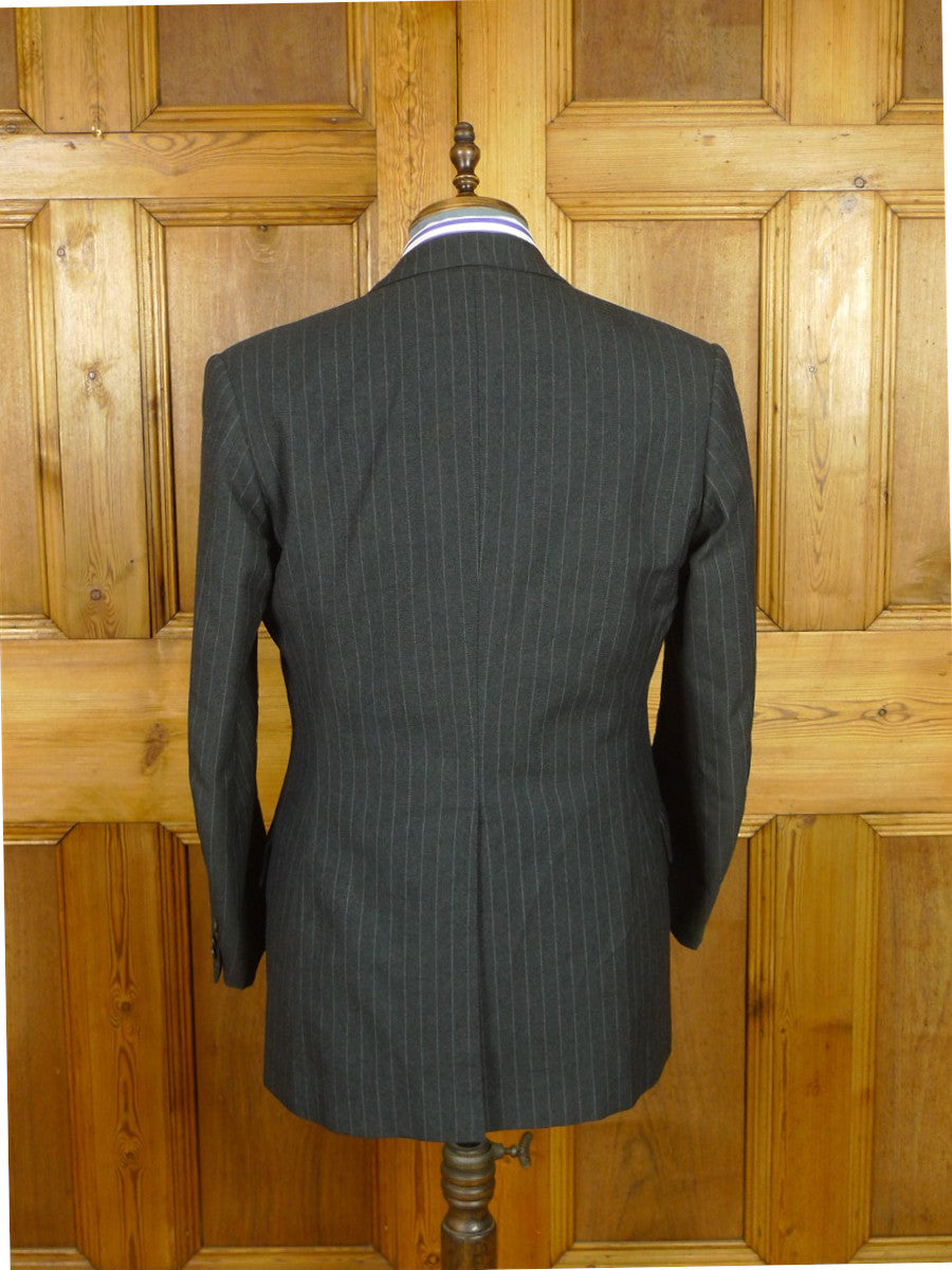 26/1014 vintage 1988 dege & sons savile row bespoke heavyweight grey pin-stripe 3-piece suit 41 regular