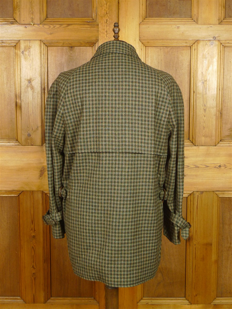 26/1026 Immaculate aquascutum green/ brown gun check wool tweed field coat w/ghillie collar 40-42