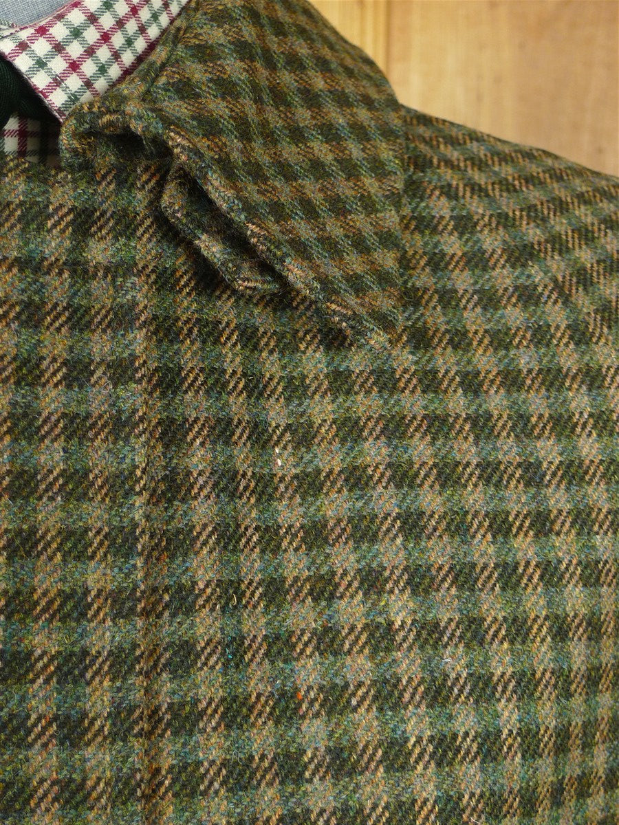 26/1026 Immaculate aquascutum green/ brown gun check wool tweed field coat w/ghillie collar 40-42