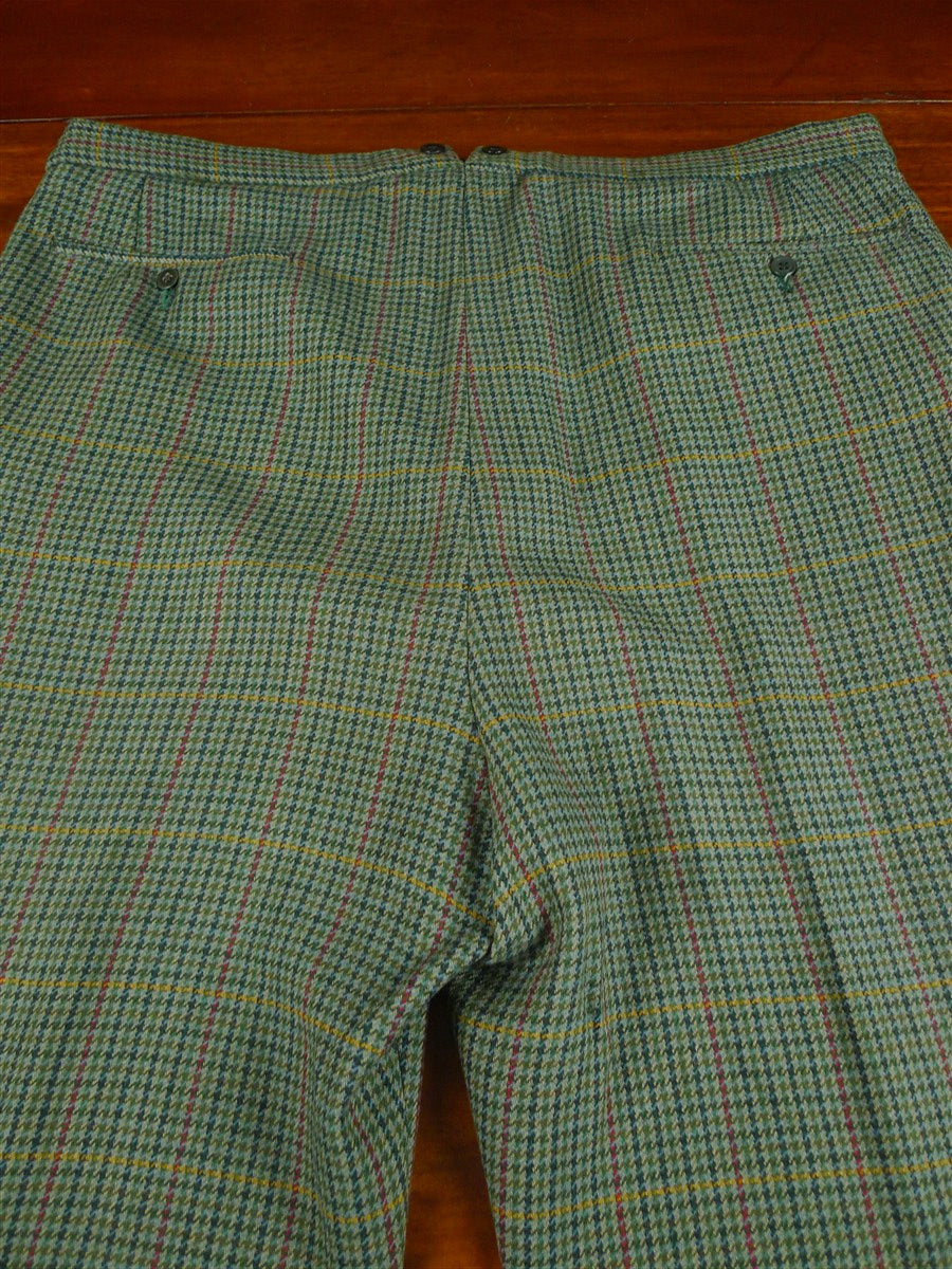 26/1015 goddards of norfolk bespoke green gun check tweed plus 4s 41-45