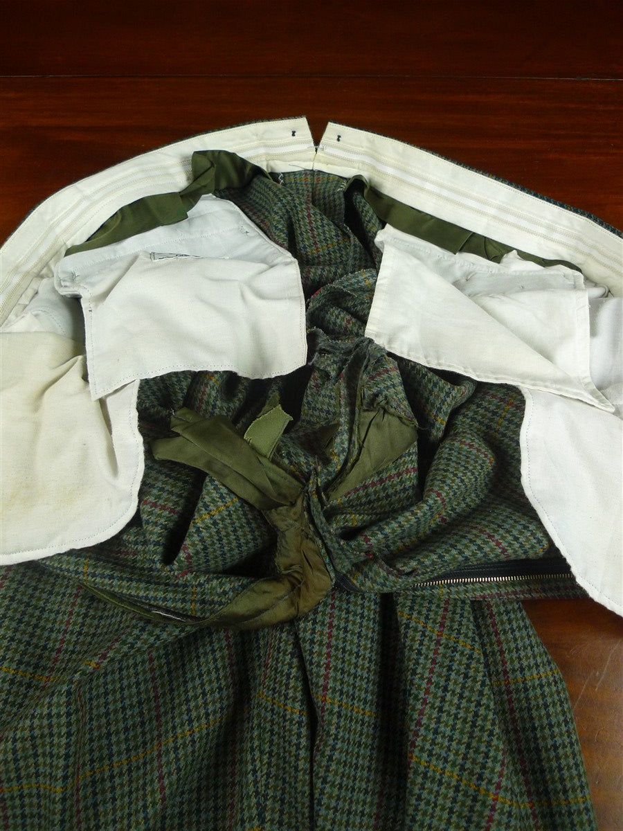 26/1015 goddards of norfolk bespoke green gun check tweed plus 4s 41-45