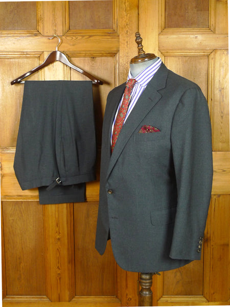 26/1042 vintage 1995 hayward savile row bespoke grey worsted suit 44 short to regular (portly cut)