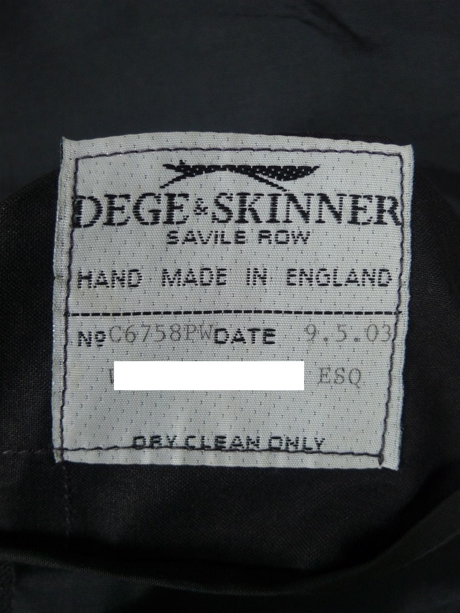 26/1058 dege & skinner 2003 savile row bespoke charcoal grey worsted suit 44 regular (portly cut)