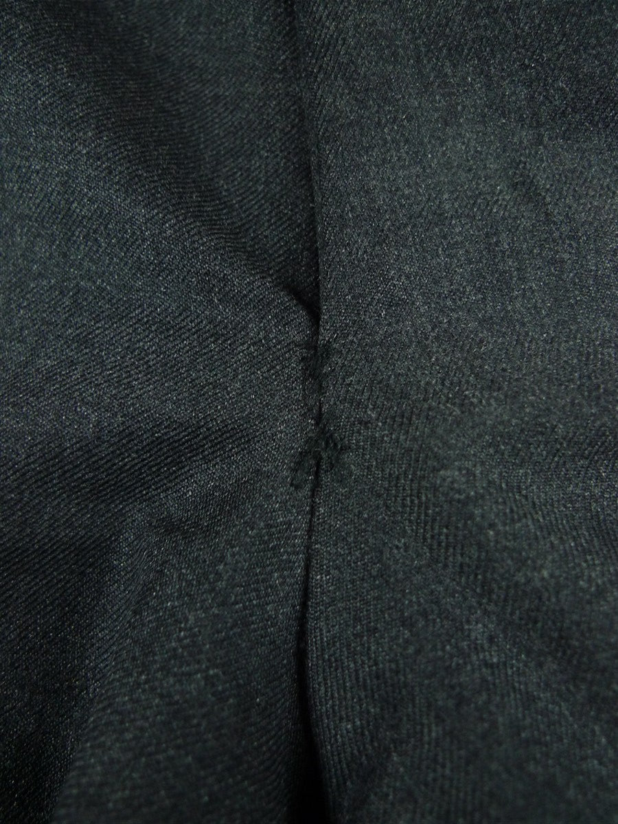 26/1058 dege & skinner 2003 savile row bespoke charcoal grey worsted suit 44 regular (portly cut)
