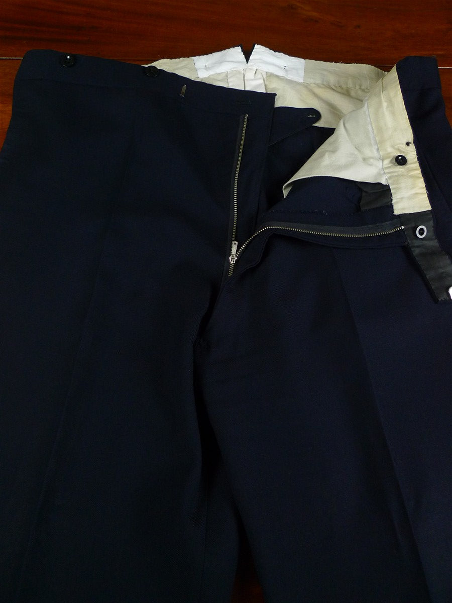 26/1044 vintage british bespoke heavyweight navy blue worsted d/b suit w/ yacht club buttons 46 short to regular