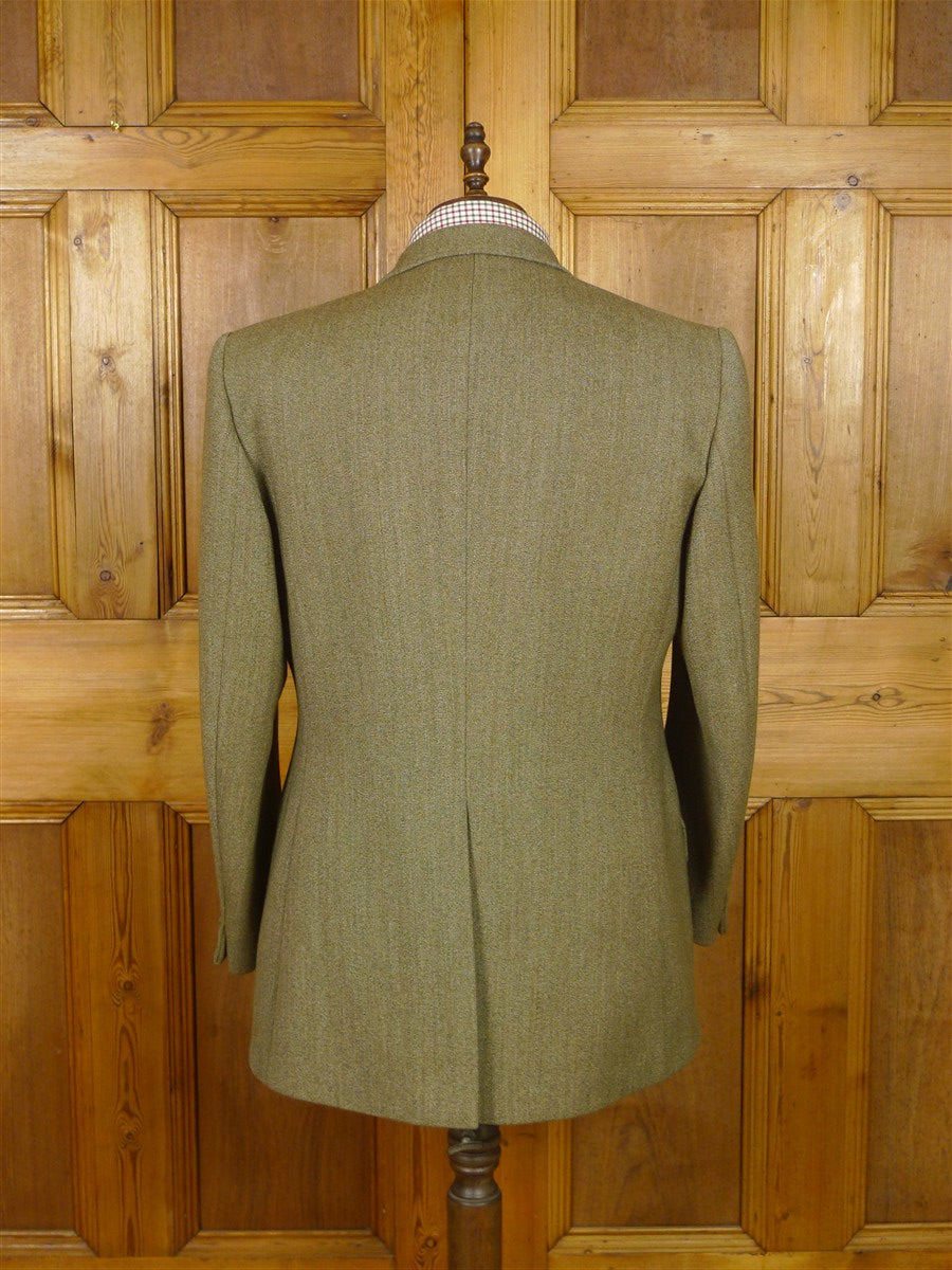 26/1081 vintage harry hall green keepers tweed riding / hacking jacket 44-45 regular to long