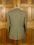 26/1081 vintage harry hall green keepers tweed riding / hacking jacket 44-45 regular to long