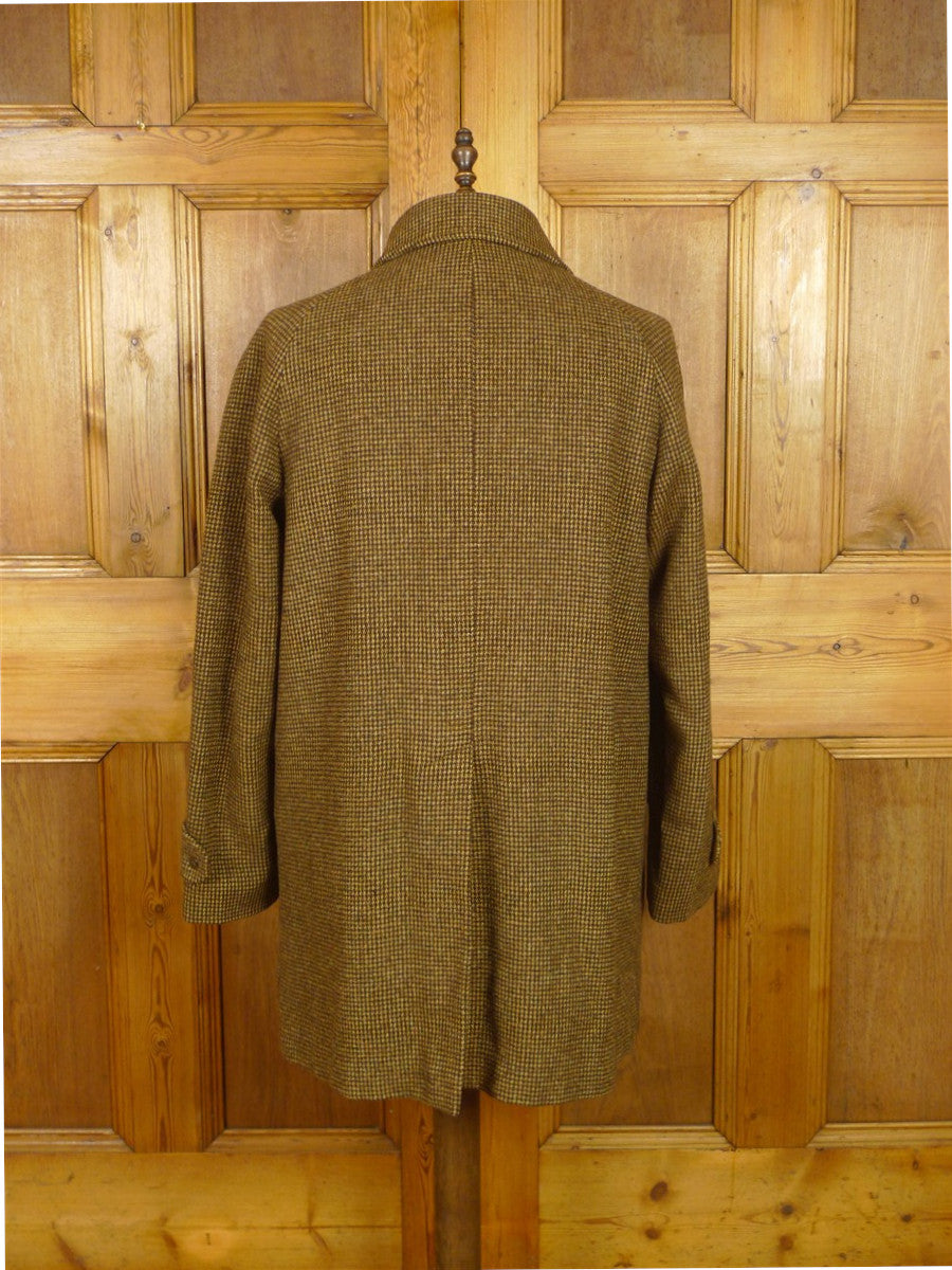 26/1091 near immaculate invertere brown check weave raglan field coat overcoat 44-46
