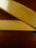 26/1098 immaculate vintage henry poole savile row bespoke wooden suit hanger