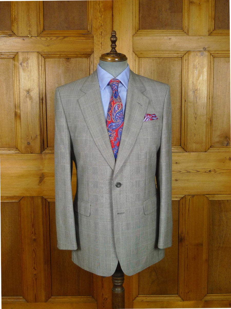 26/1105 Near immaculate daks jermyn street grey / blue prince of wales check wool suit 40 long