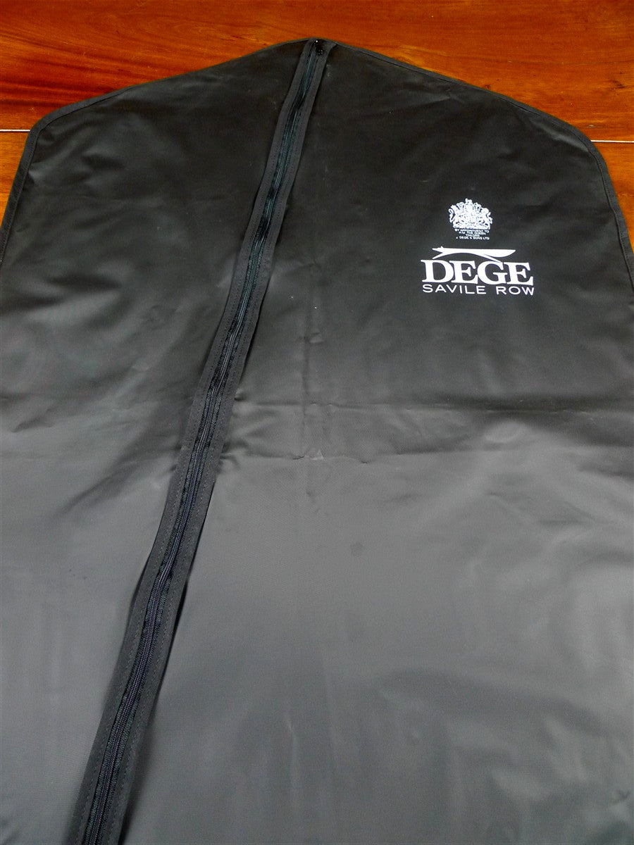 26/1120 dege & skinner savile row bespoke black suit bag carrier