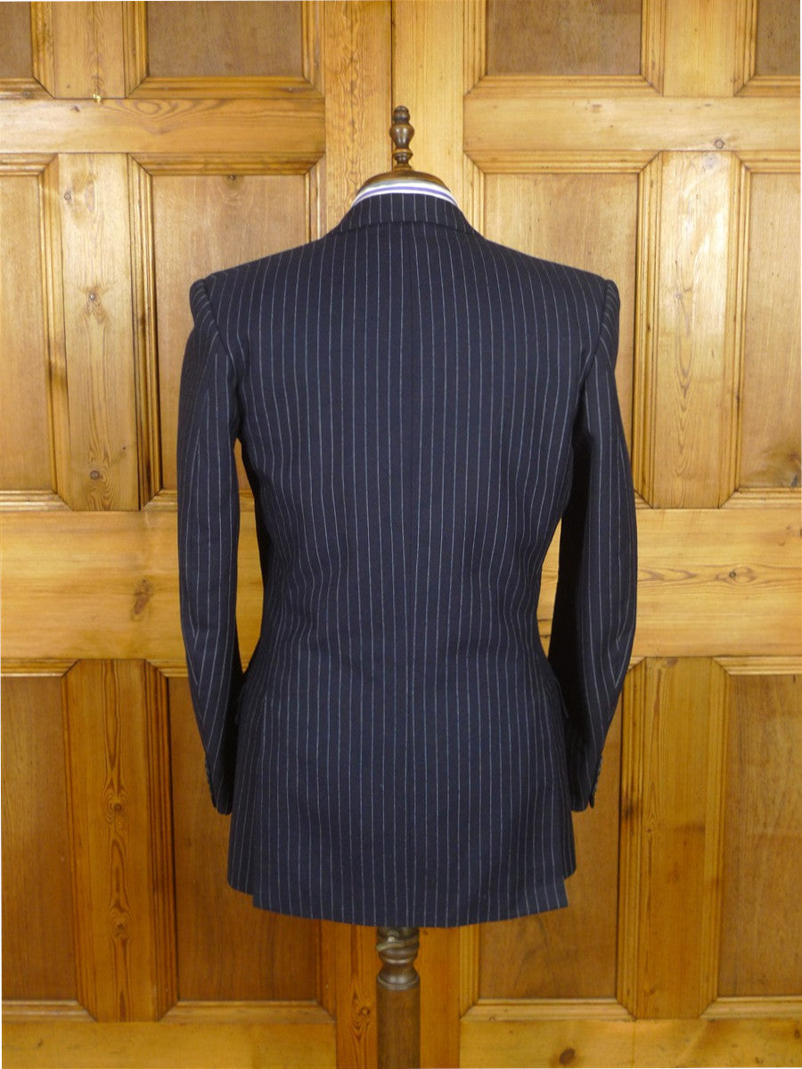 26/1117 near immaculate 1989 vintage savile row bespoke navy blue pin-stripe d/b worsted suit 42 regular to long