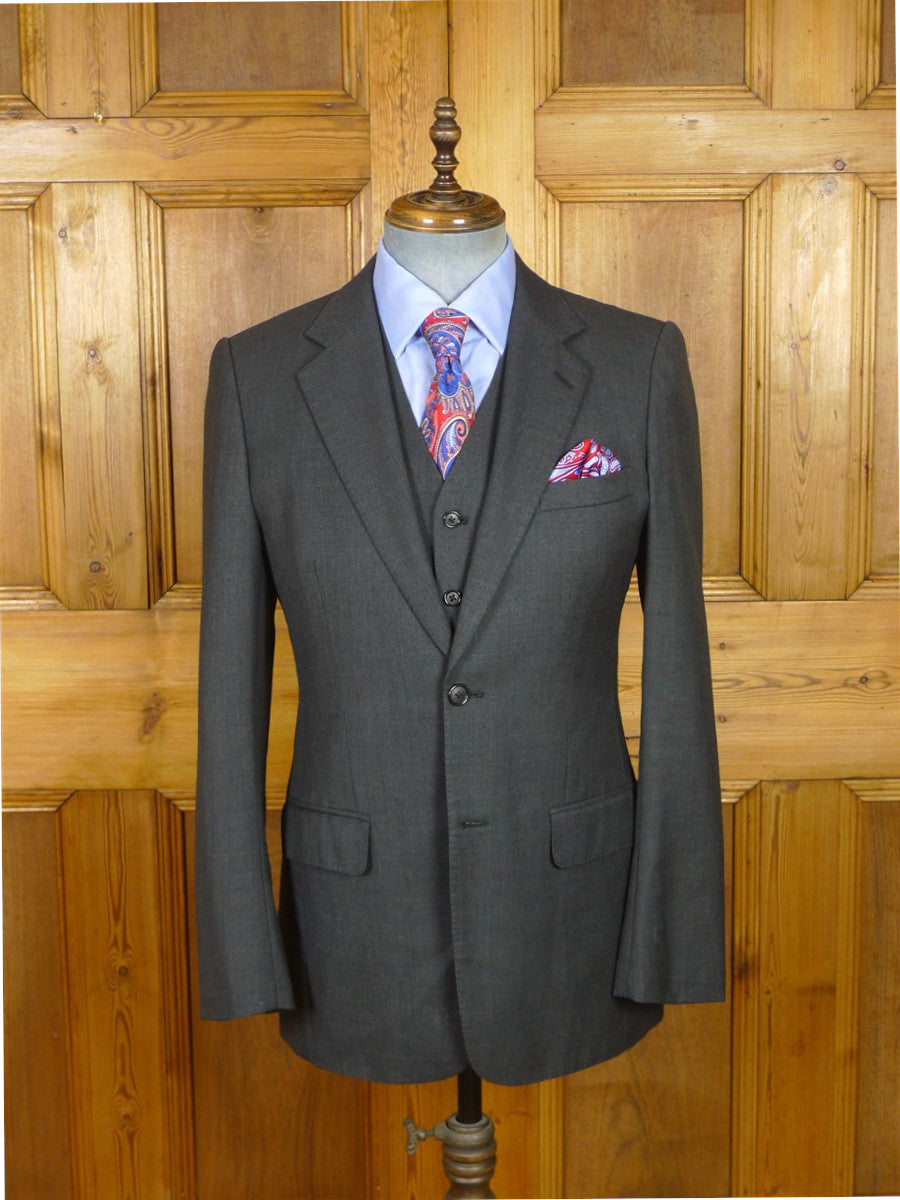 26/1106 apsley mayfair 2010 bespoke canvassed grey worsted 3-piece suit 38 regular
