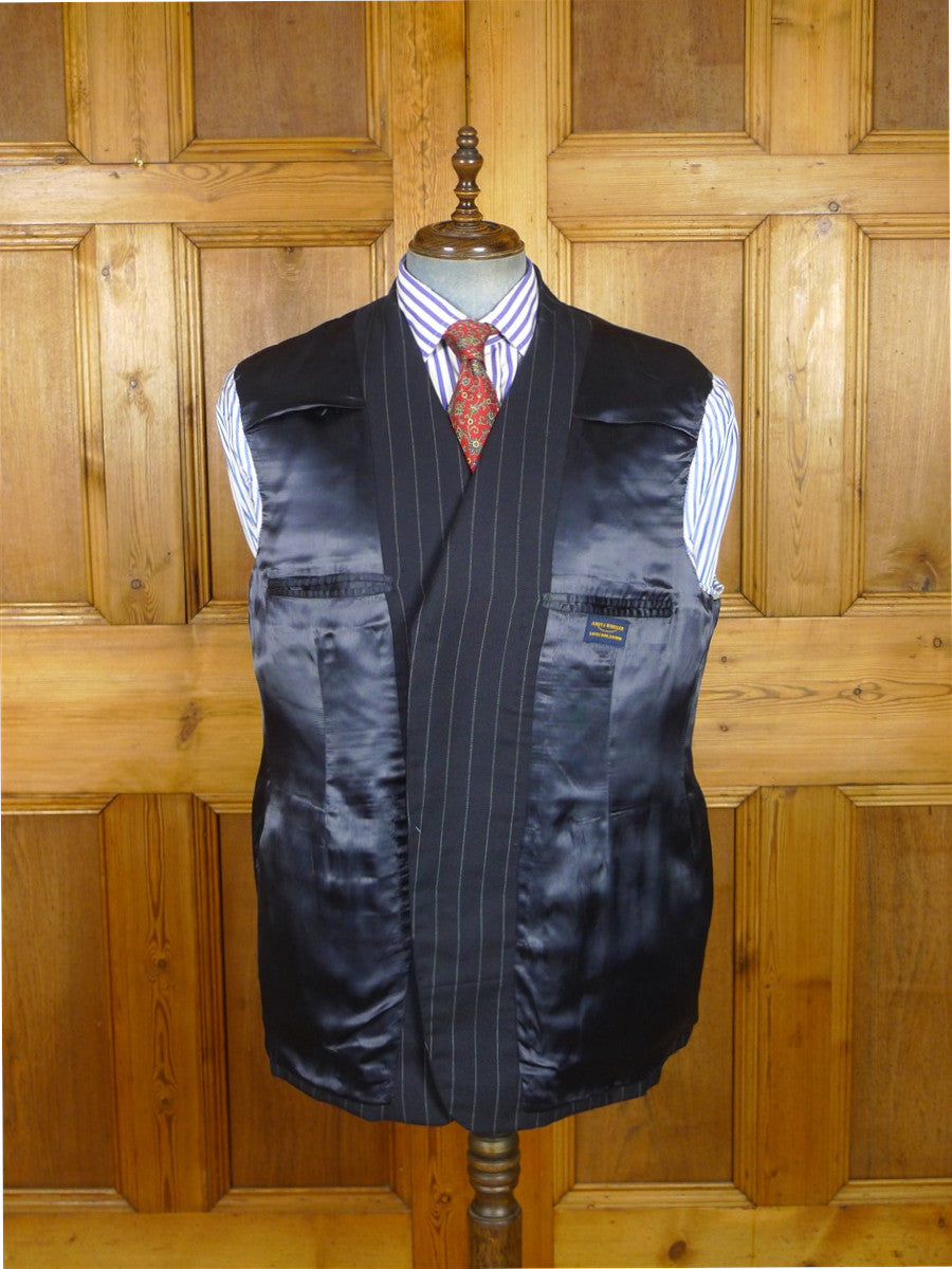 26/1126 vintage airey & wheeler savile row bespoke navy blue pin-stripe worsted suit 48 short