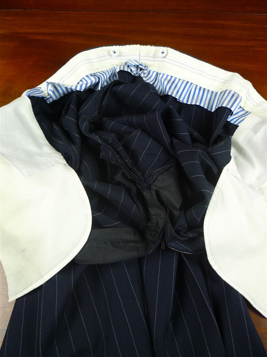 26/1126 vintage airey & wheeler savile row bespoke navy blue pin-stripe worsted suit 48 short