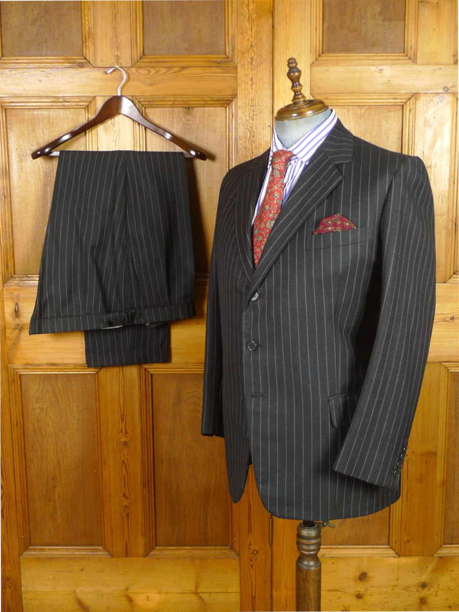 26/1125 vintage airey & wheeler savile row bespoke heavyweight grey pin-stripe worsted suit 45 short