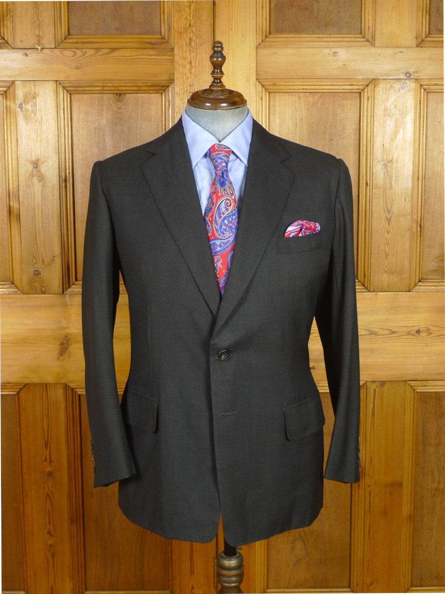 26/1140 anderson & sheppard savile row bespoke charcoal grey worsted wool 2-piece suit 41-42 regular