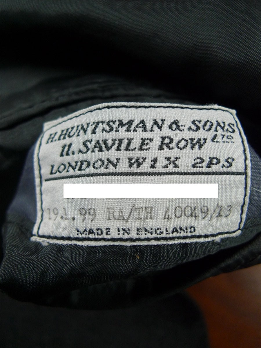 26/1142 immaculate 1999 huntsman savile row bespoke charcoal grey worsted flannel d/b suit 43-44 regular