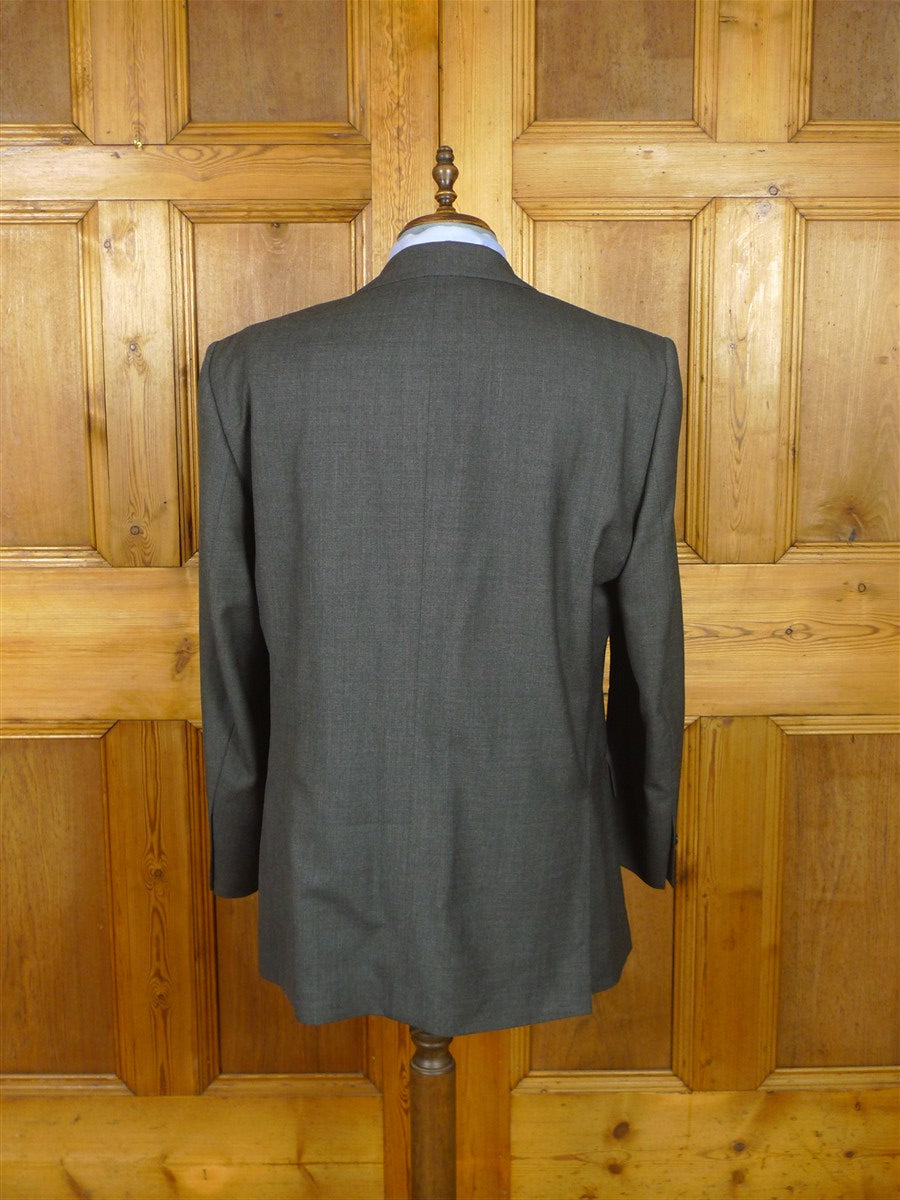26/1135 immaculate cordings of piccadilly grey worste wool suit 48 regular