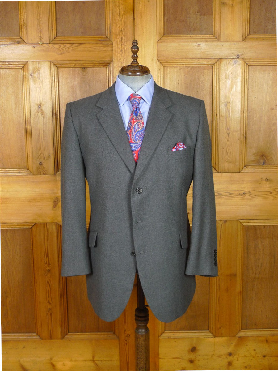 26/1139 immaculate cordings of piccadilly grey worsted flannel suit 48 regular