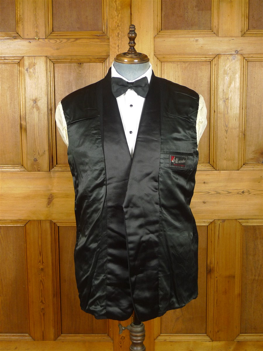 26/1138 vintage 1960s oxford street london black barathea wool dinner jacket w/ textured satin shawl lapel 41-42 regular