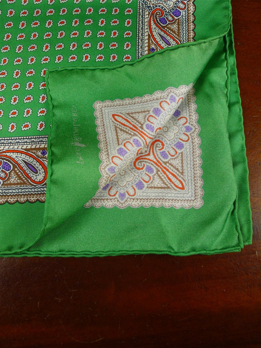26/1145 immaculate vintage ralph lauren green paisly silk pocket square