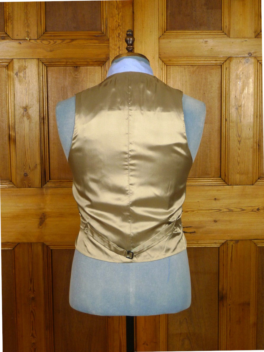 26/1148 hackett 100% linen d/b morning waistcoat 38 long