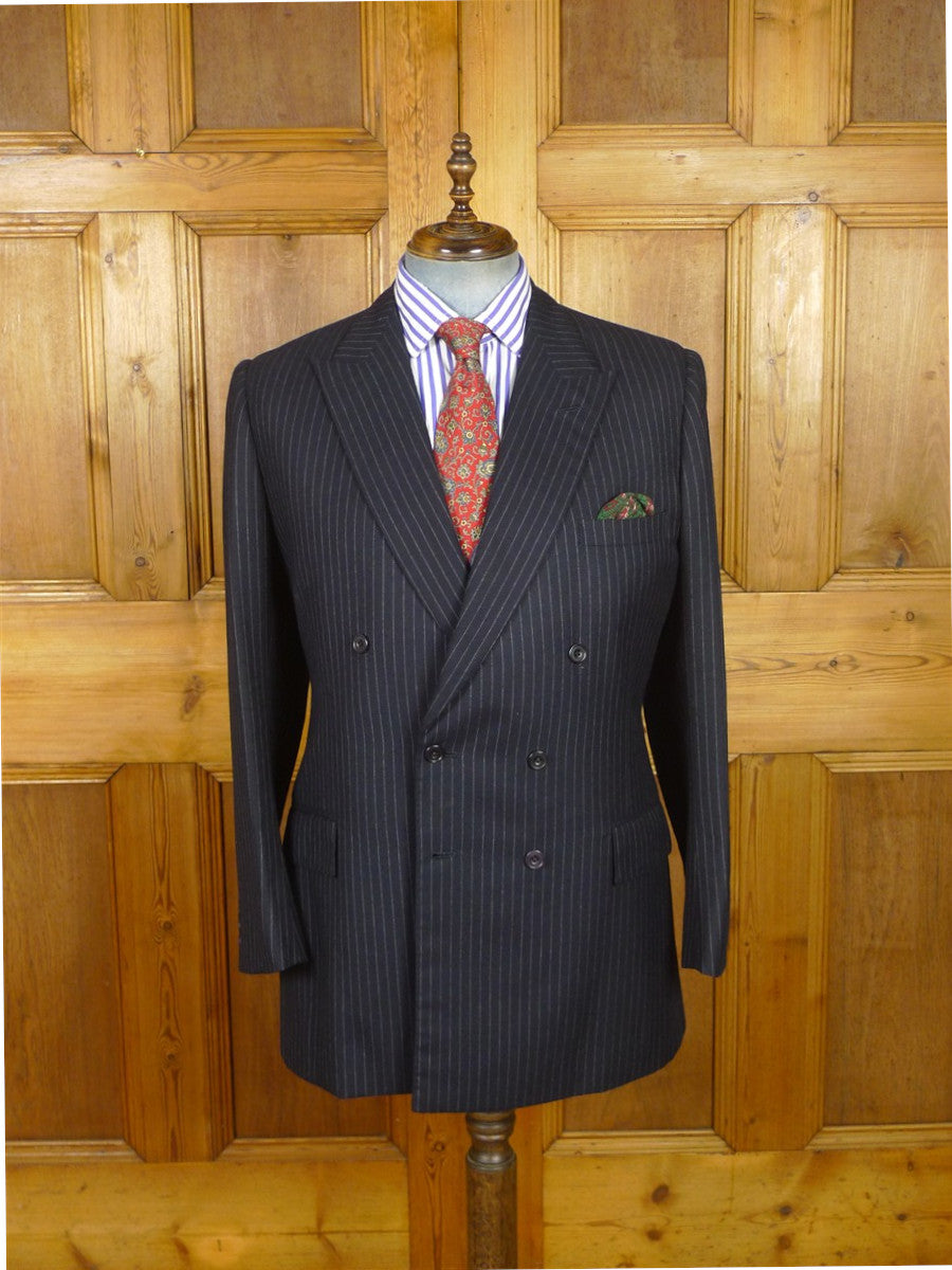 26/1170 immaculate 1987 vintage maurice sedwell savile row bespoke navy blue rope-stripe d/b worsted flannel suit 41-42 regular to long