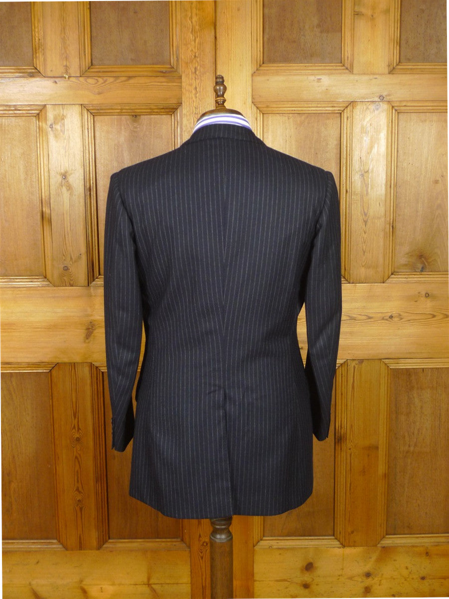 26/1170 immaculate 1987 vintage maurice sedwell savile row bespoke navy blue rope-stripe d/b worsted flannel suit 41-42 regular to long