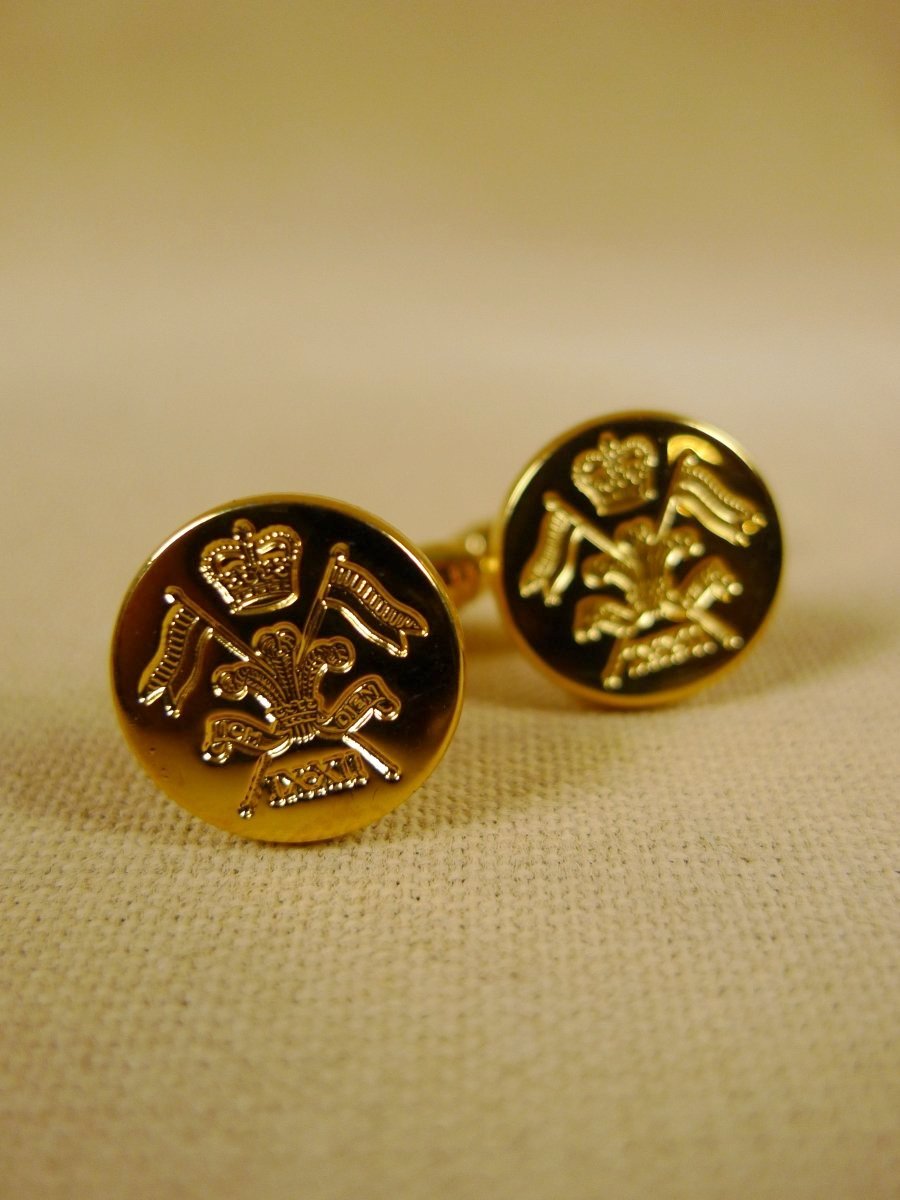 18/1326 brand new benson and clegg '9th -12th lancers' button cufflinks rrp £40 (t909)